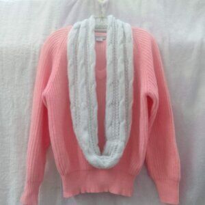 Bundle sunglass/scarf/Retrospective sweater, thick/warm/stylish, brand new